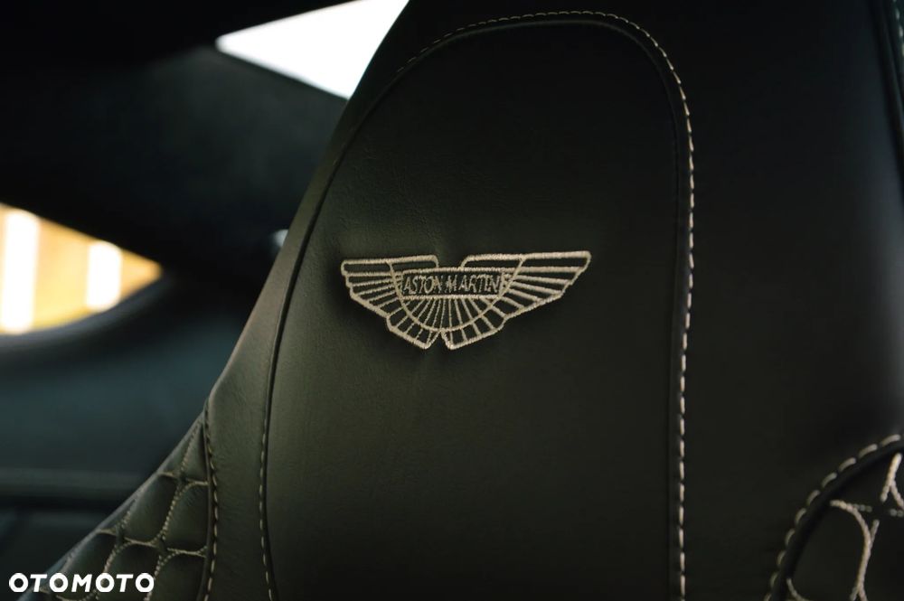 Aston Martin V12 Vanquish - 23