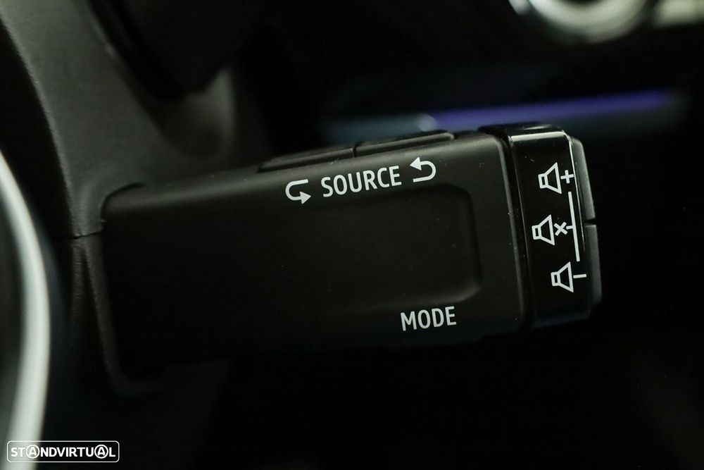 Renault Arkana 1.6 E-Tech R.S.Line - 19