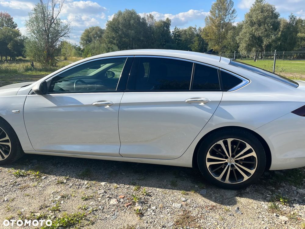 Opel Insignia 1.5 T Elite S&S - 7