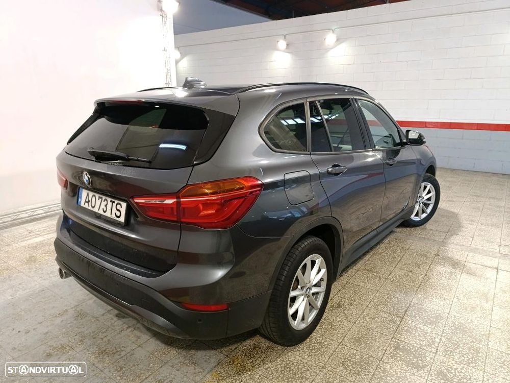 BMW X1 16 d sDrive Corporate Edition Auto - 3