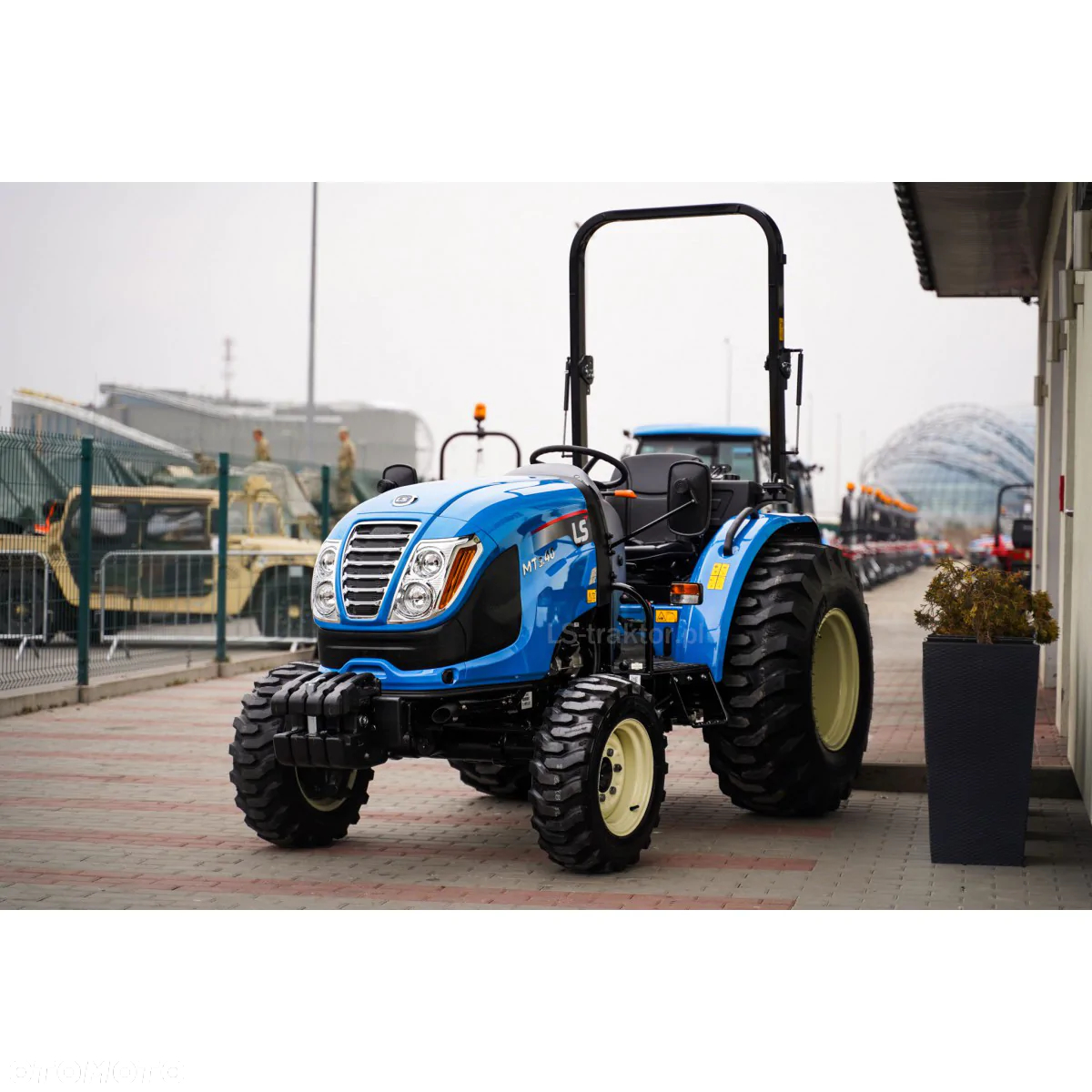 LS Traktor LS Tractor MT3.40 MEC 4WD 40KM - 2