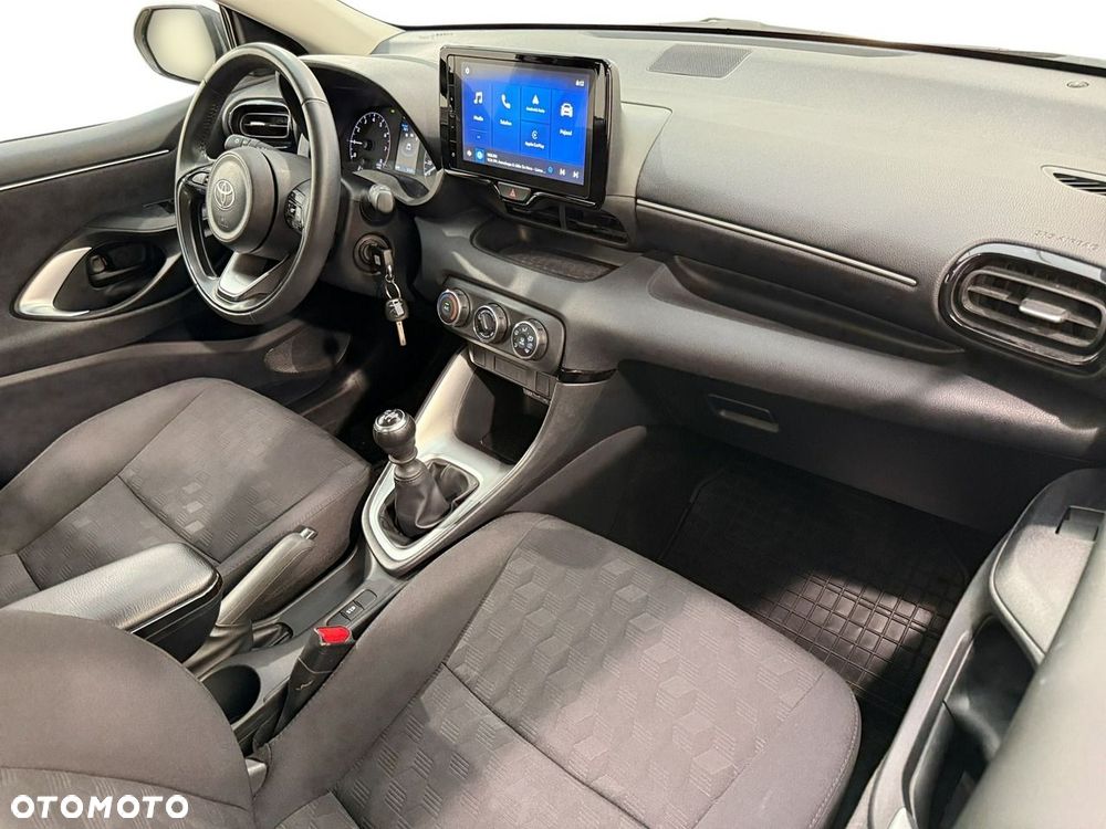Toyota Yaris 1.5 Comfort - 15