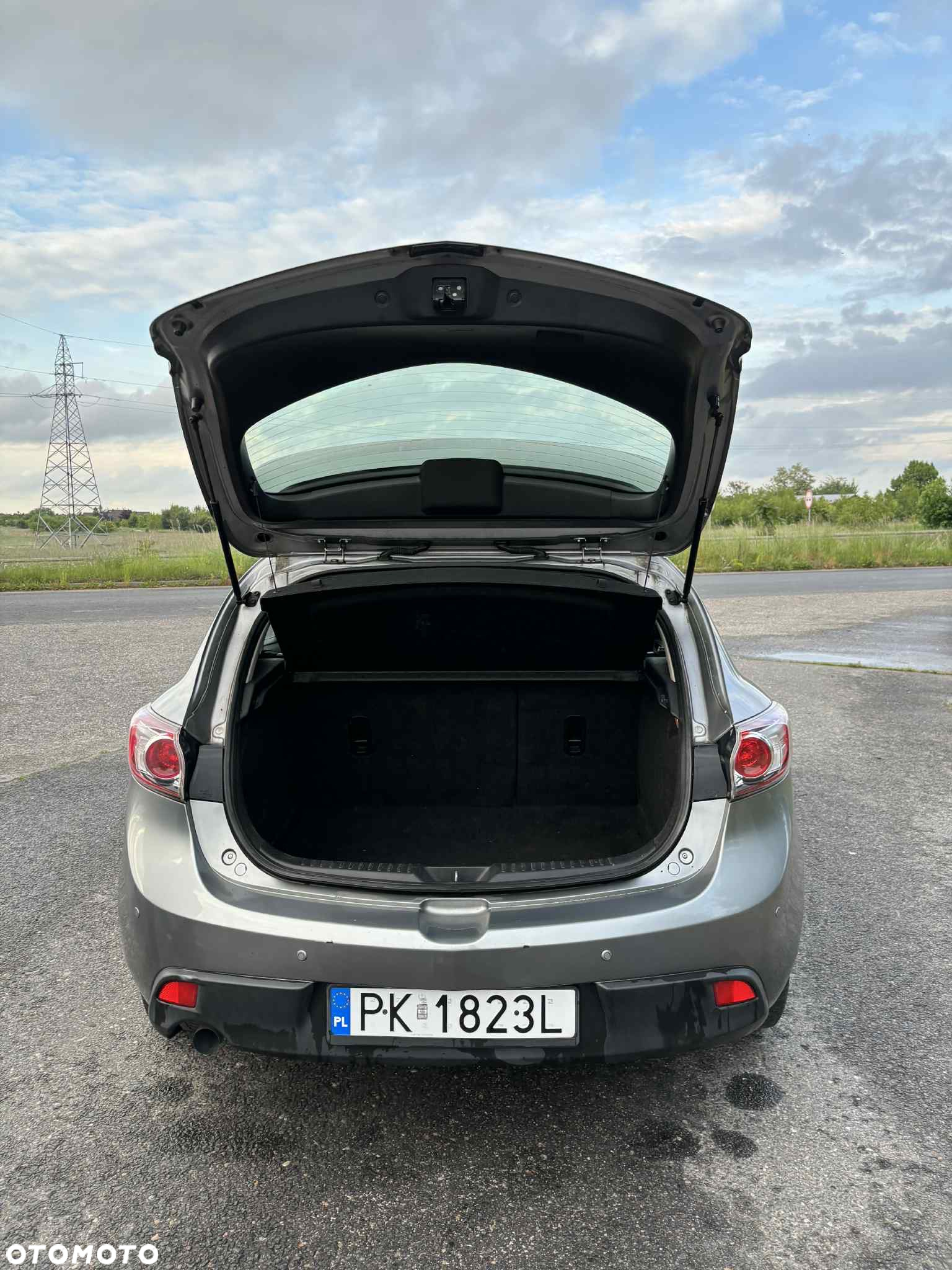Mazda 3 - 5