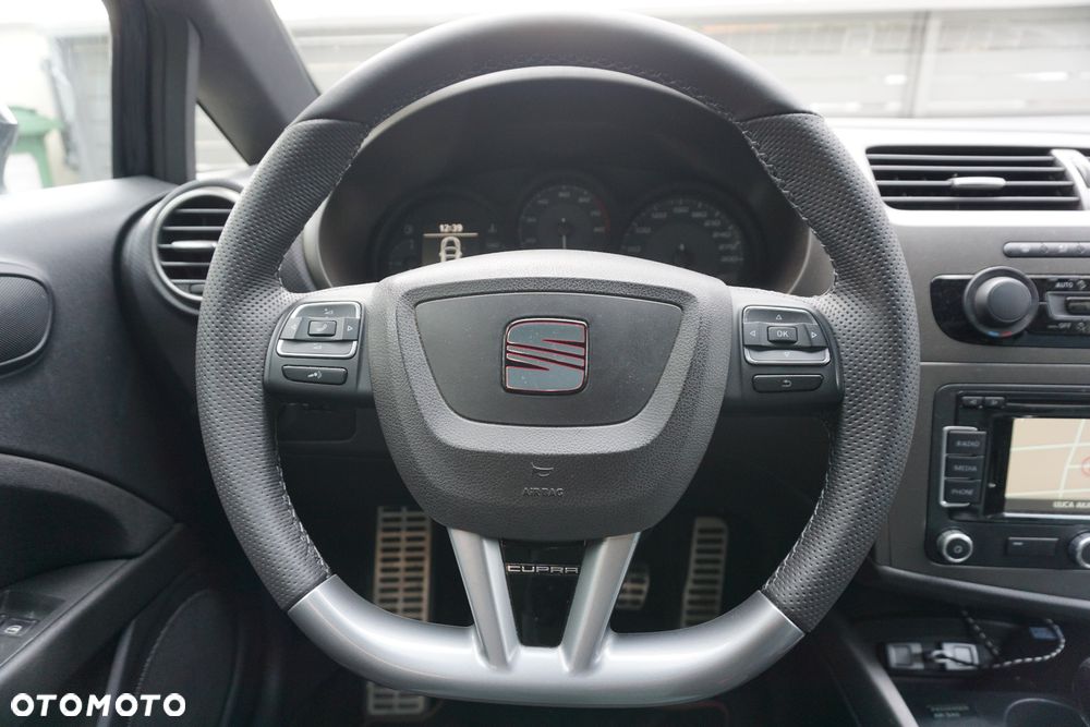 Seat Leon 2.0 TSI Cupra R - 24