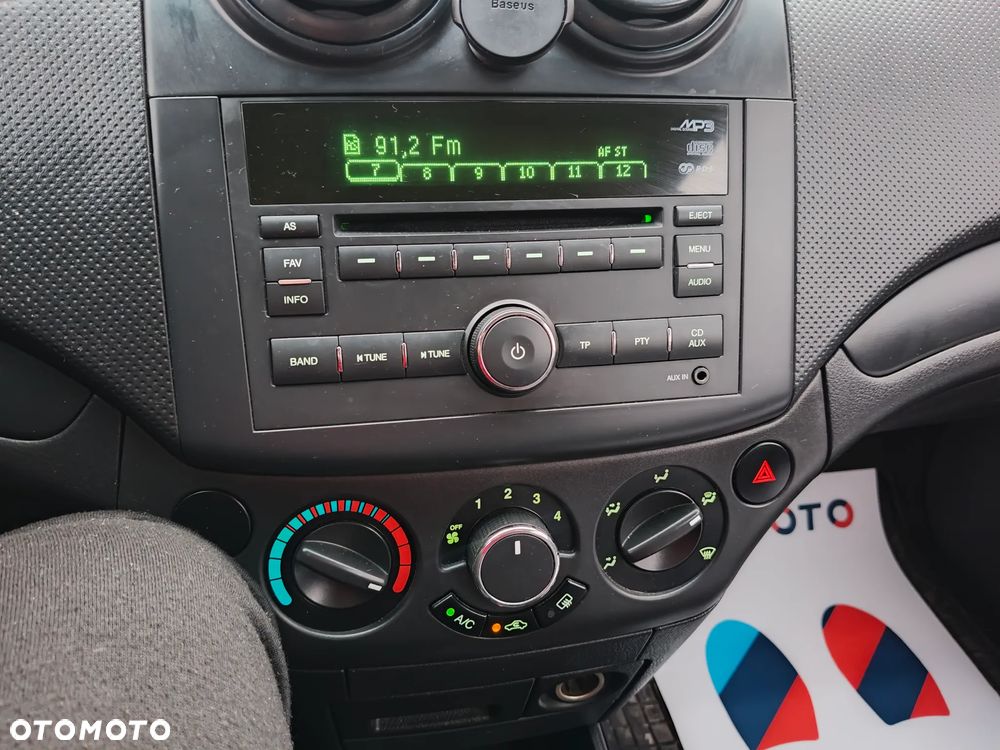 Chevrolet Aveo 1.2 16V Base (swo,klm) - 23