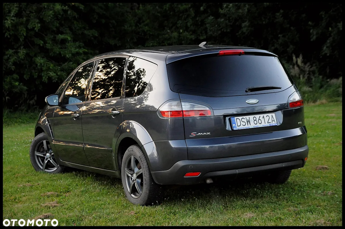 Ford S-Max 2.0 TDCi DPF Titanium - 4