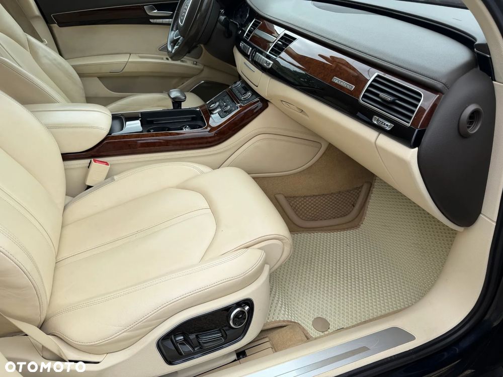 Audi A8 4.2 FSI Quattro - 8