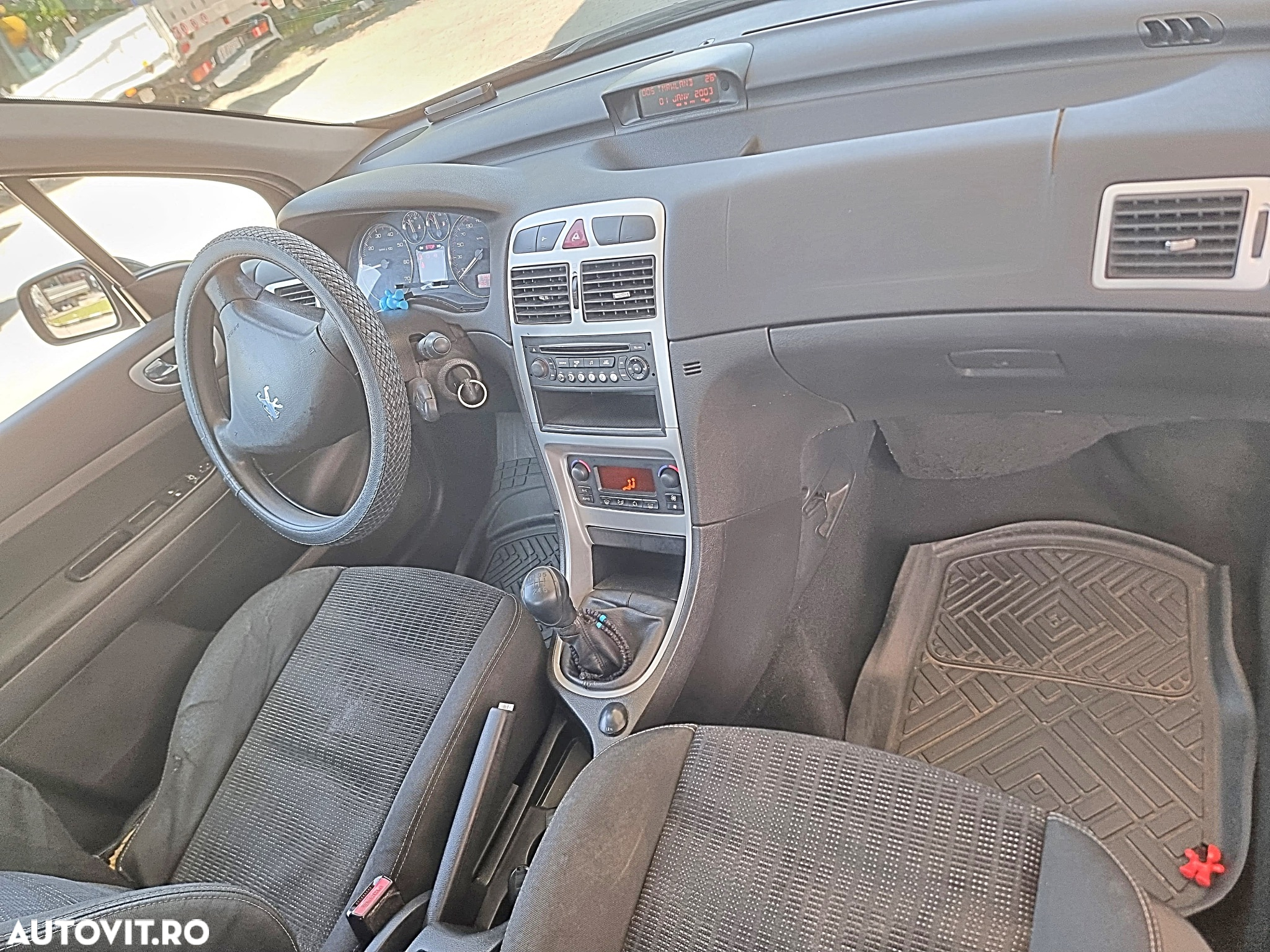 Peugeot 307 1.6 XR - 6