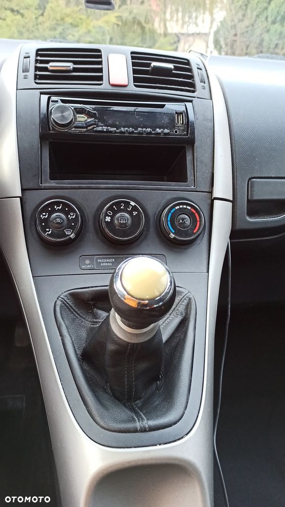 Toyota Auris 1.4 VVT-i Luna - 12