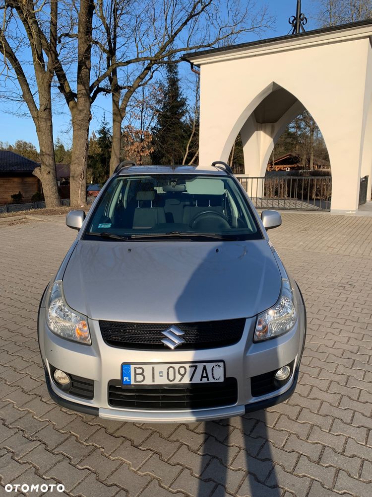 Suzuki SX4 1.9 DDiS DPF 4x4 Comfort - 2