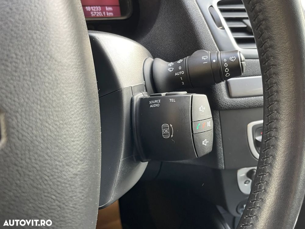 Renault Megane ENERGY dCi 110 LIMITED - 30