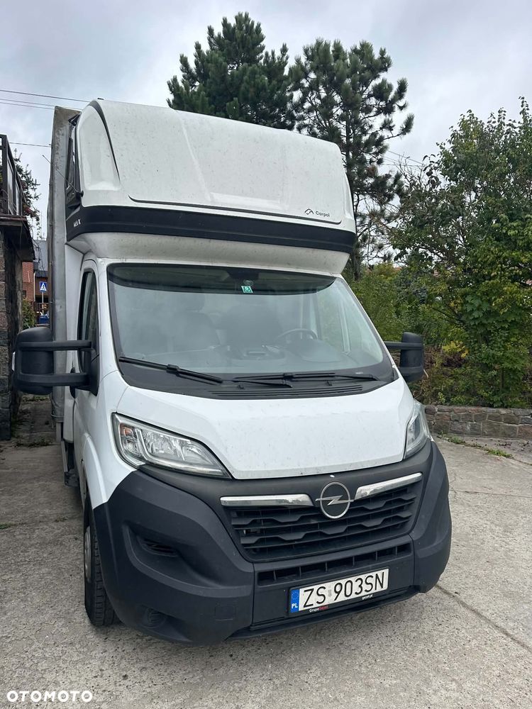 Opel Movano