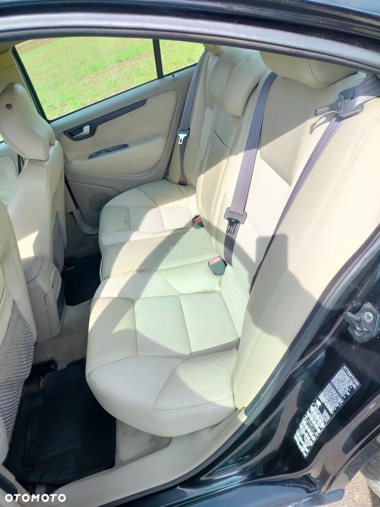 Volvo S60 2.4 D5 - 20