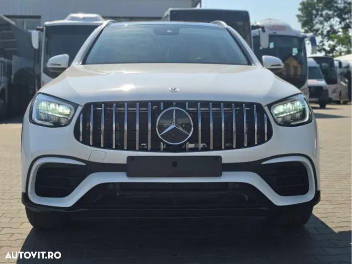 Mercedes-Benz GLC 300 4MATIC 9G-TRONIC AMG Line Plus - 4