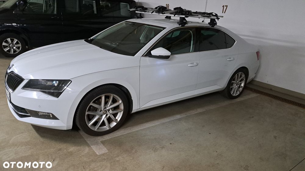 Skoda Superb 1.4 TSI ACT Ambition - 1