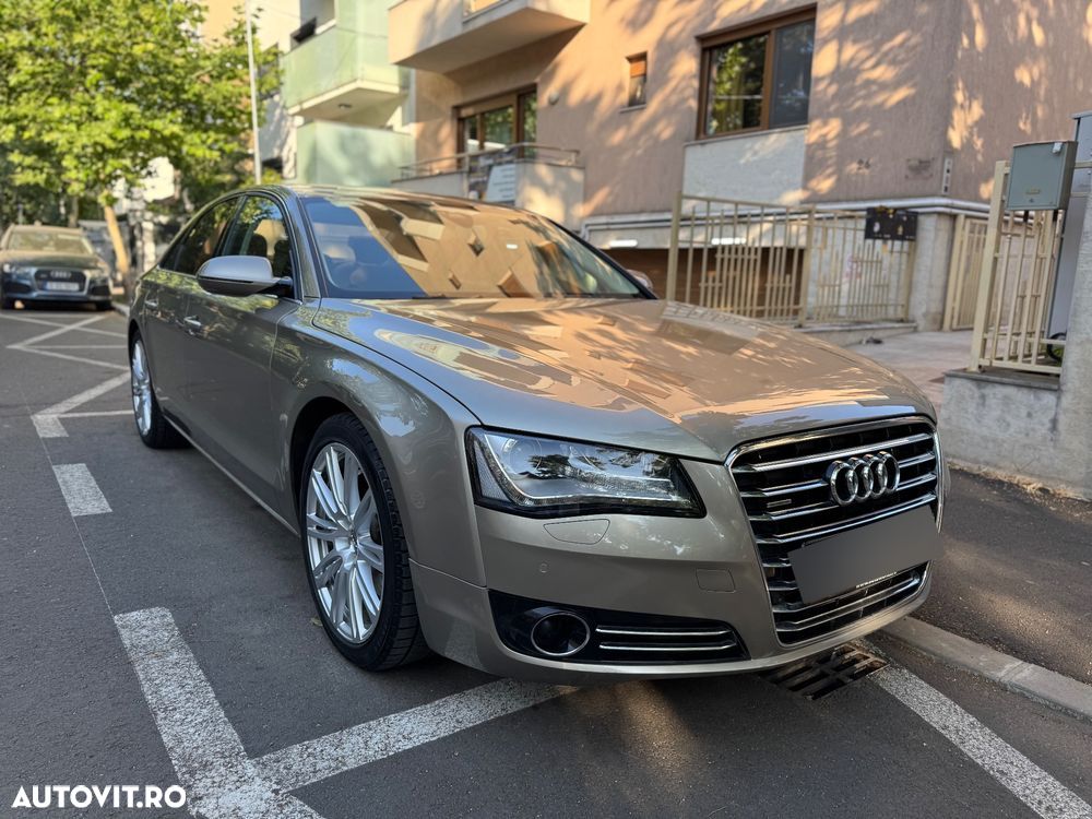 Audi A8 - 1