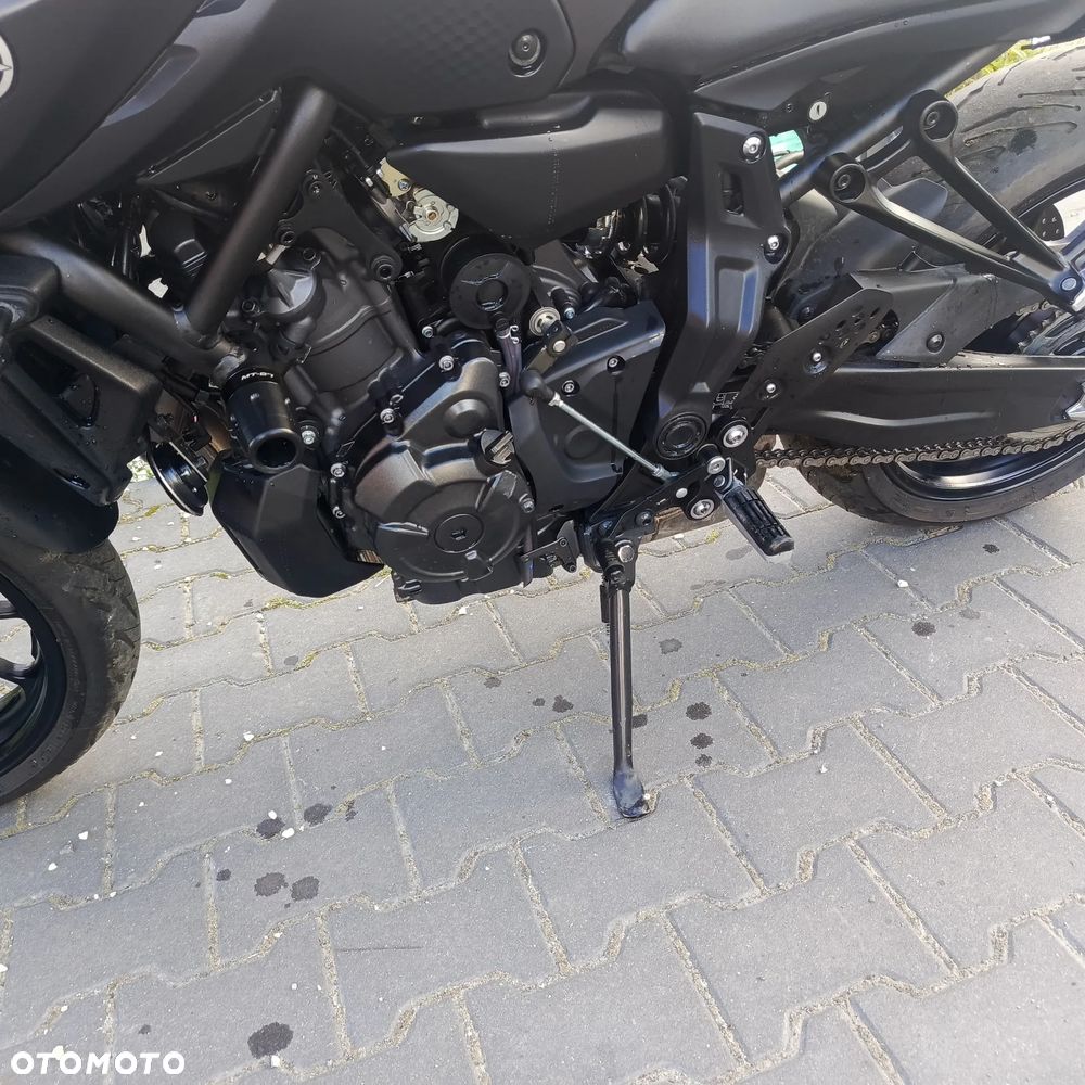 Yamaha MT - 7