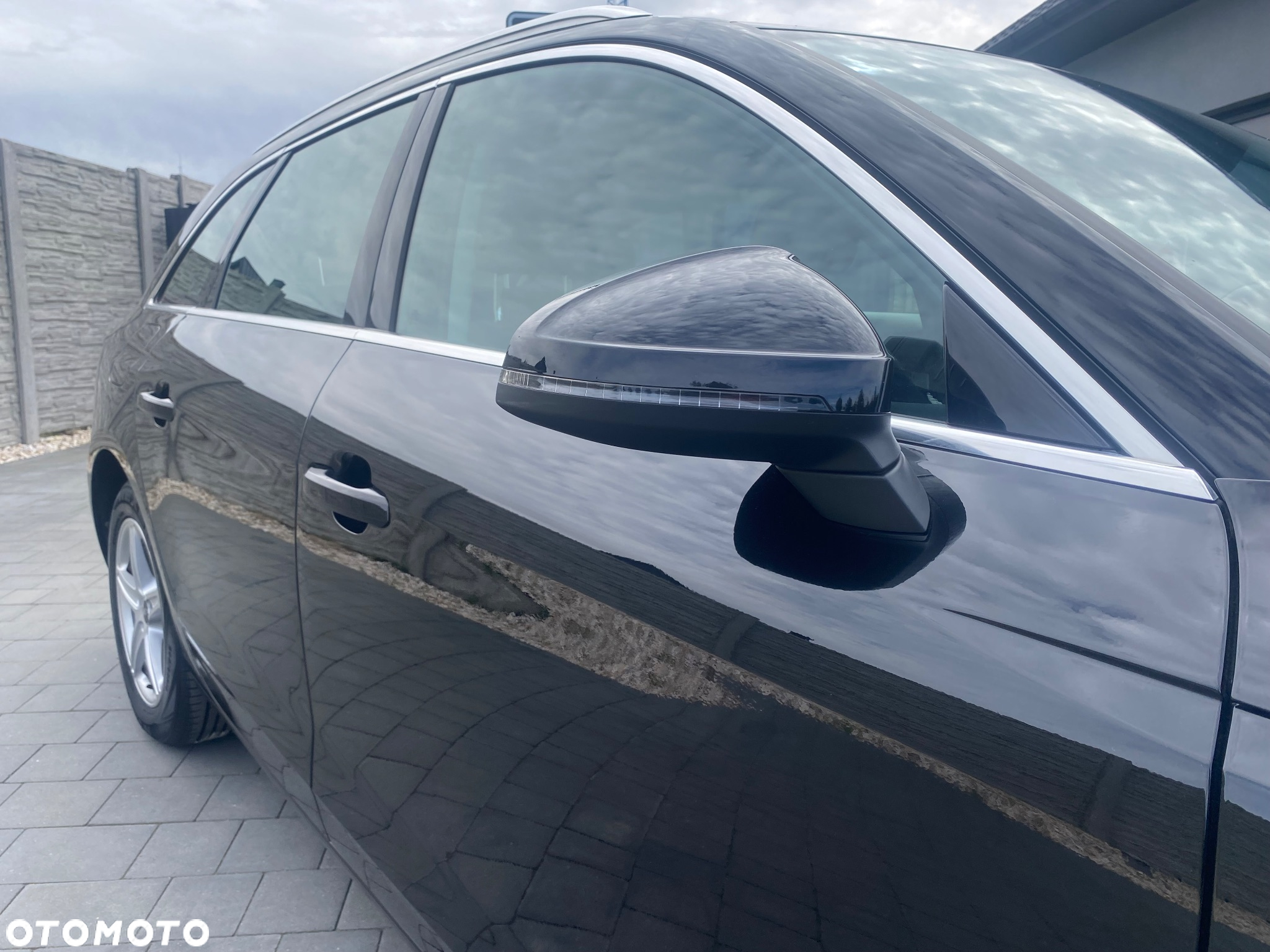 Audi A4 - 4