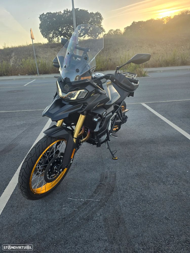 Voge 900DSX Black Knight - 9