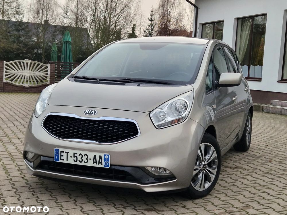 Kia Venga - 3