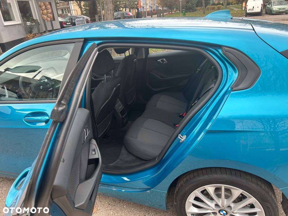 BMW Seria 1 118i Advantage - 13