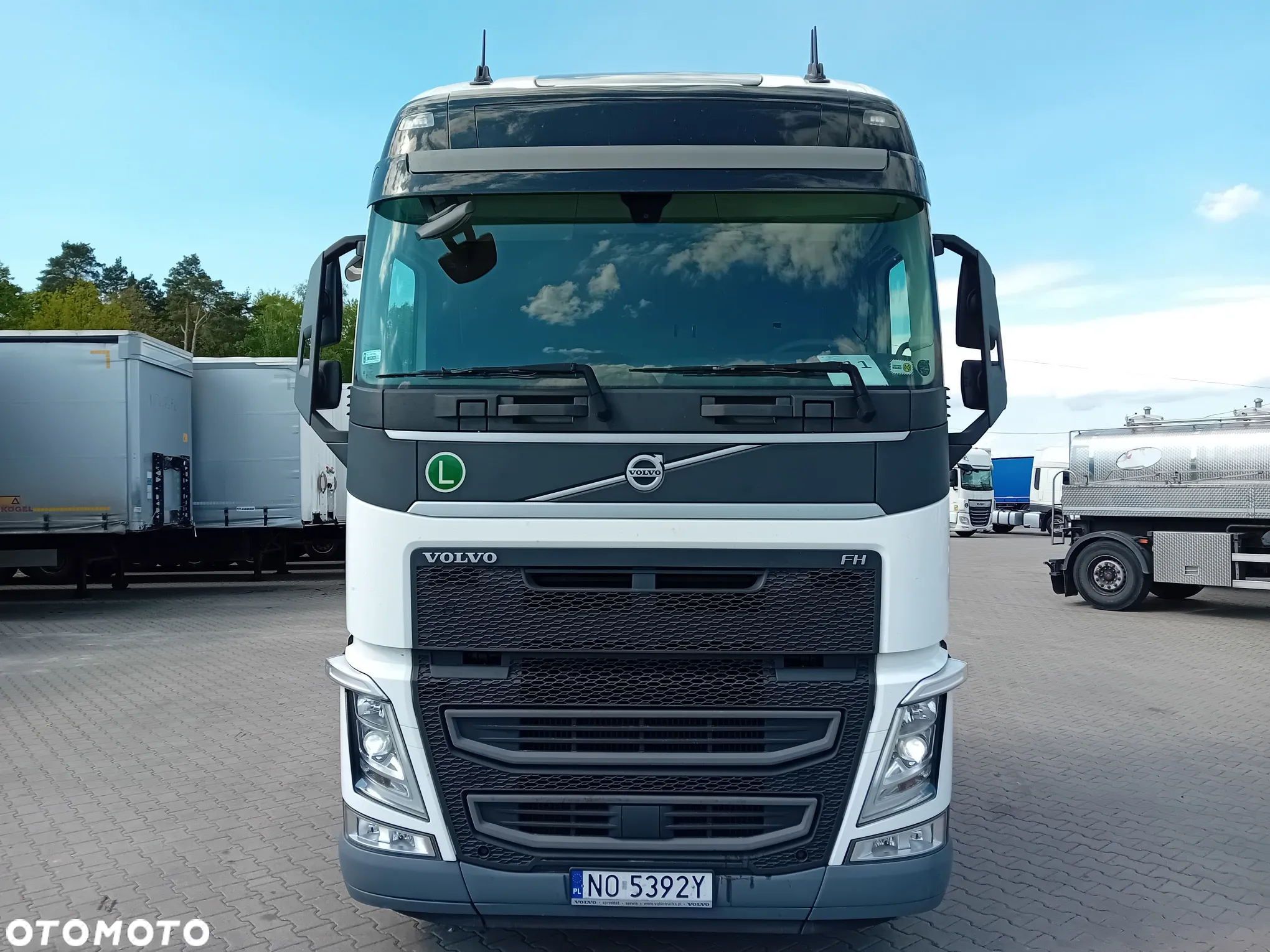 Volvo FH 13 460KM I-SAVE - 4