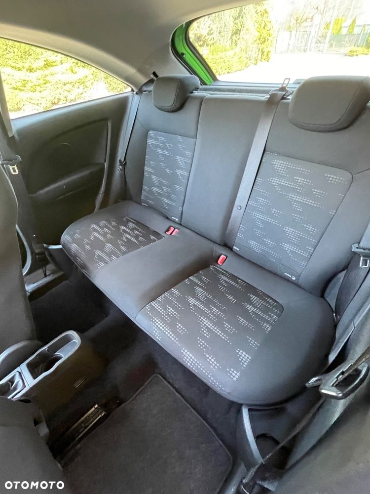 Opel Corsa - 20
