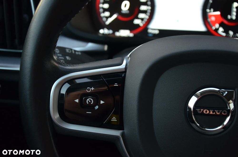 Volvo V60 Cross Country D4 AWD Geartronic Pro - 30