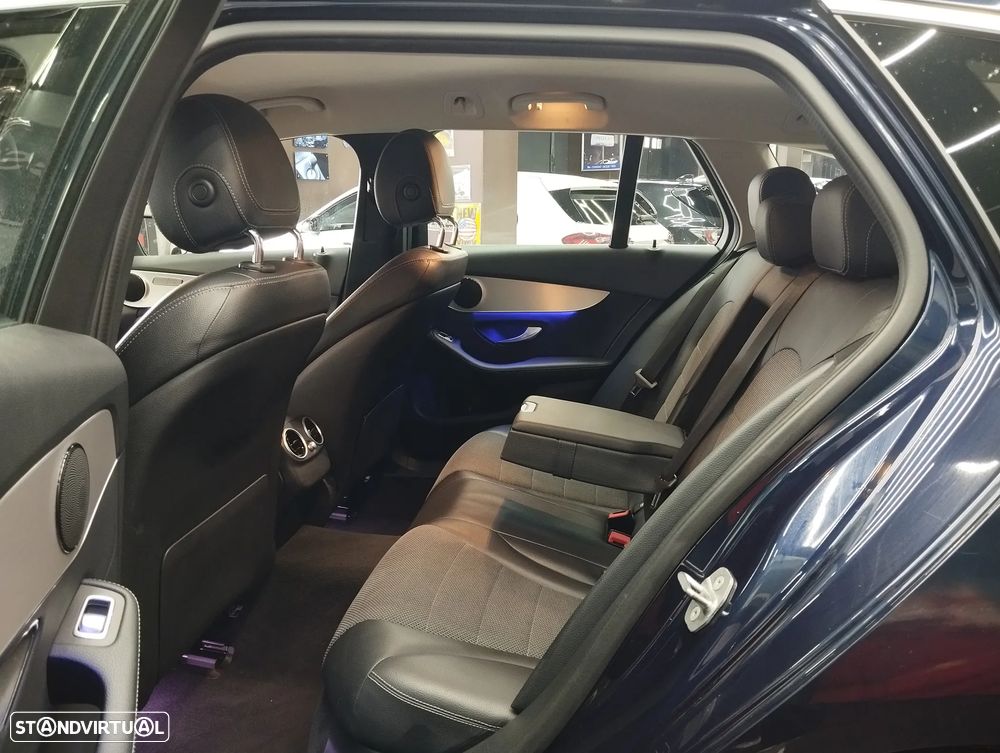 Mercedes-Benz C 300 de Avantgarde - 14