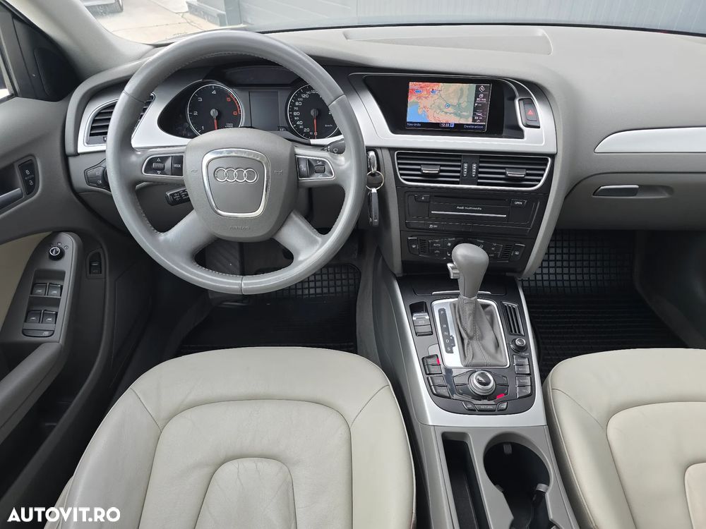 Audi A4 2.0 TDI DPF multitronic Ambition - 13