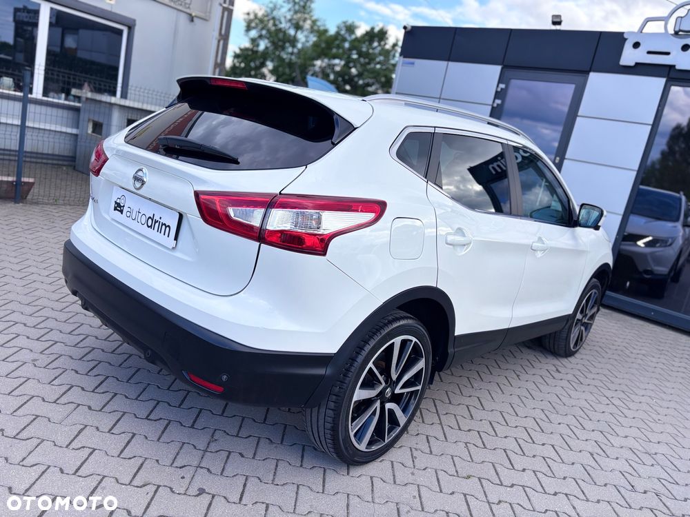 Nissan Qashqai 1.6 DCi TEKNA - 15