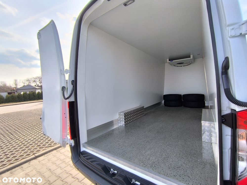 Mercedes-Benz Sprinter 315, Automat, Mroźnia, Chłodnia + Funkcja Grzania, Długi (4.25m) - 13