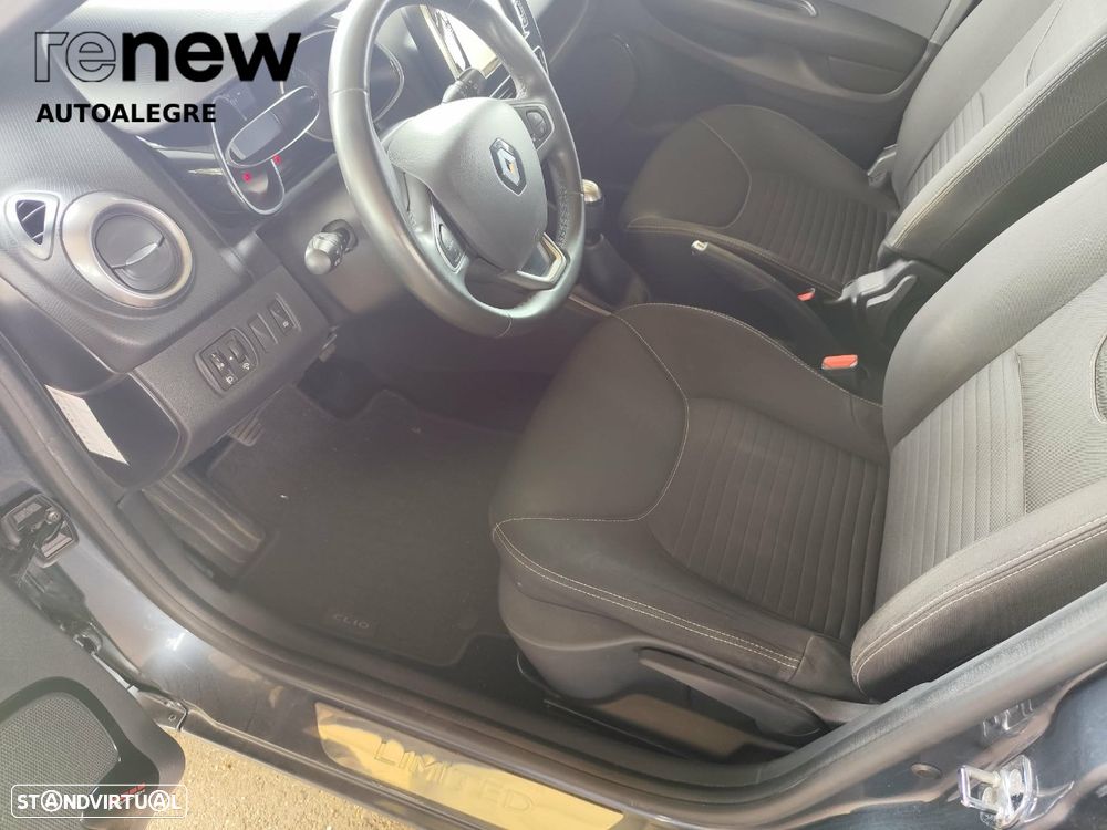 Renault Clio Sport Tourer 0.9 TCe Limited - 16
