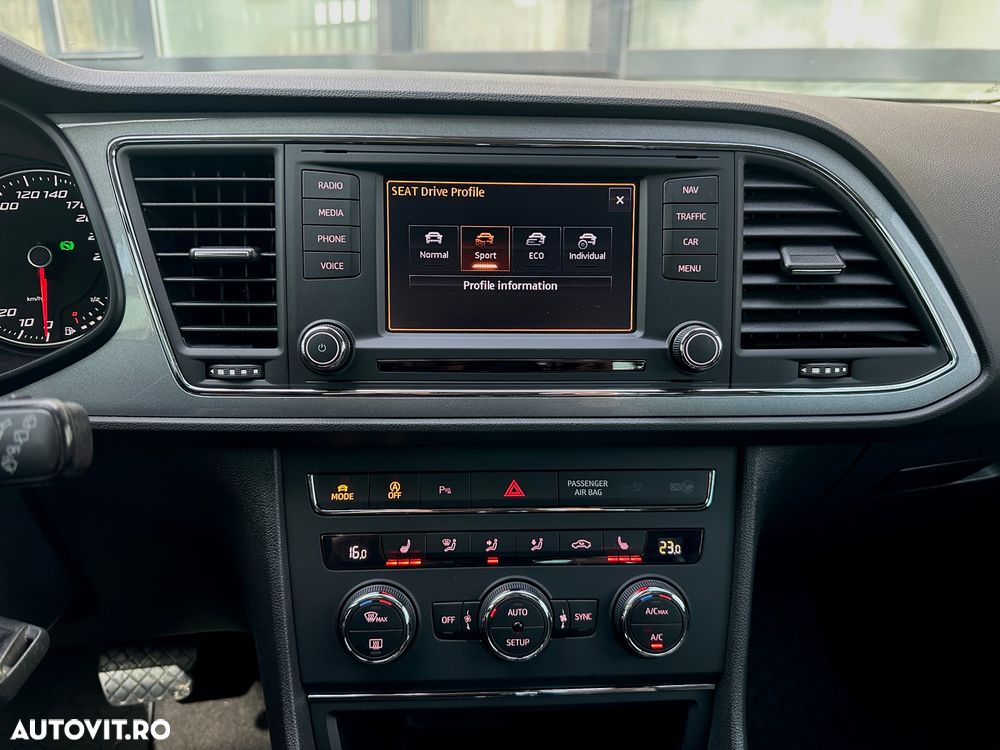 Seat Leon 2.0 TDI DPF Start&Stop DSG FR - 7