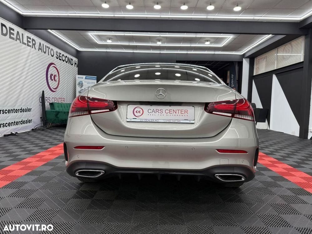 Mercedes-Benz A 250 e Sedan 8G-DCT AMG Line - 28