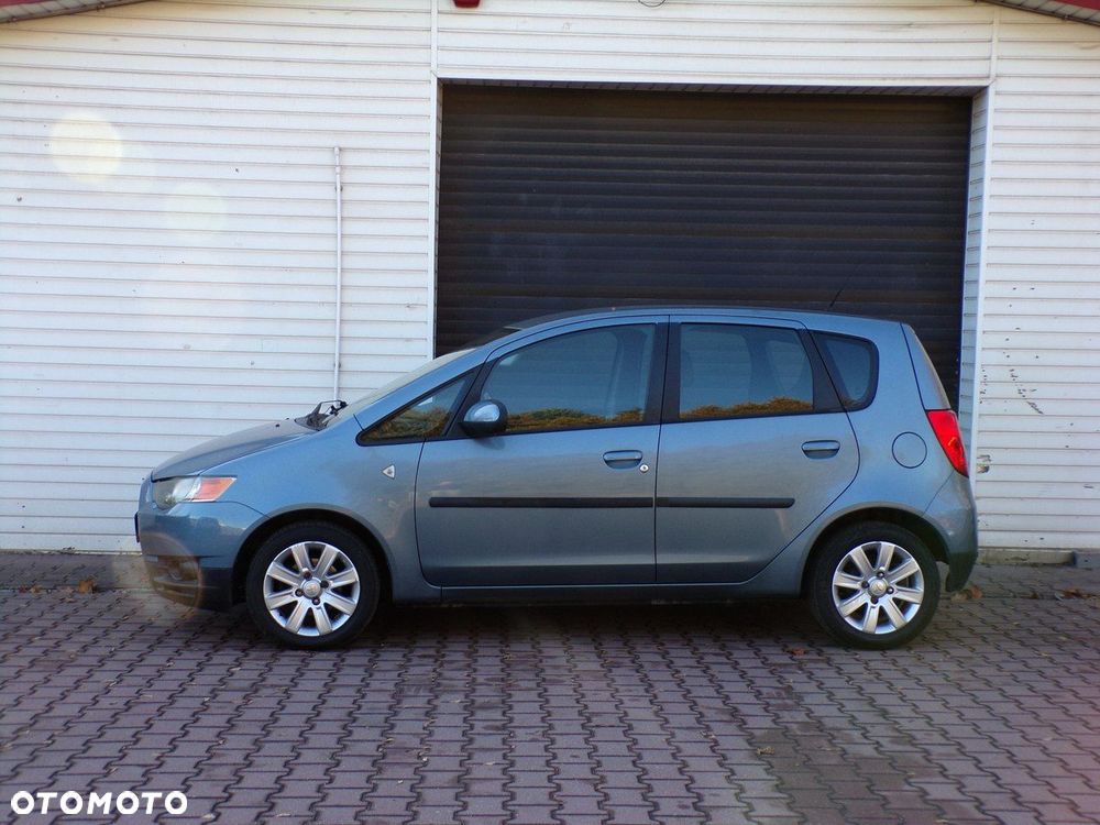 Mitsubishi Colt - 15