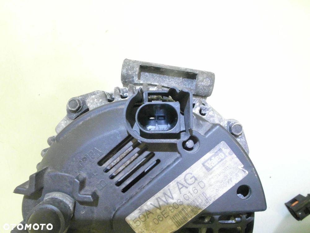 ALTERNATOR AUDI A6 C6 2.0 TFSI 06E903016D - 4