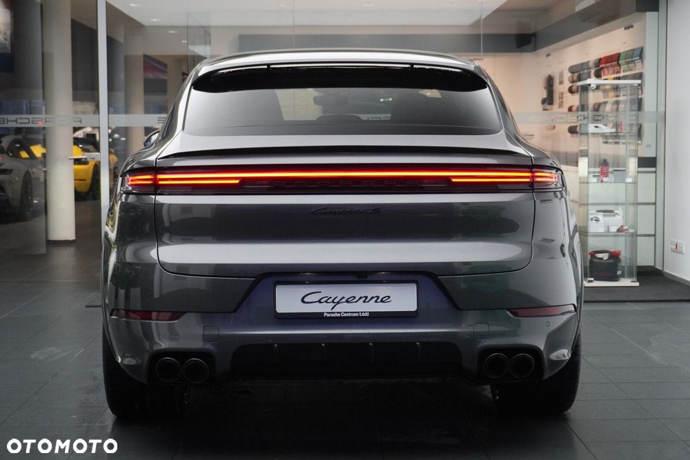 Porsche Cayenne - 13
