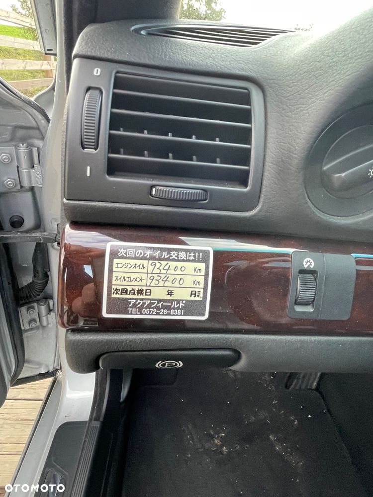 BMW Seria 7 740i - 12