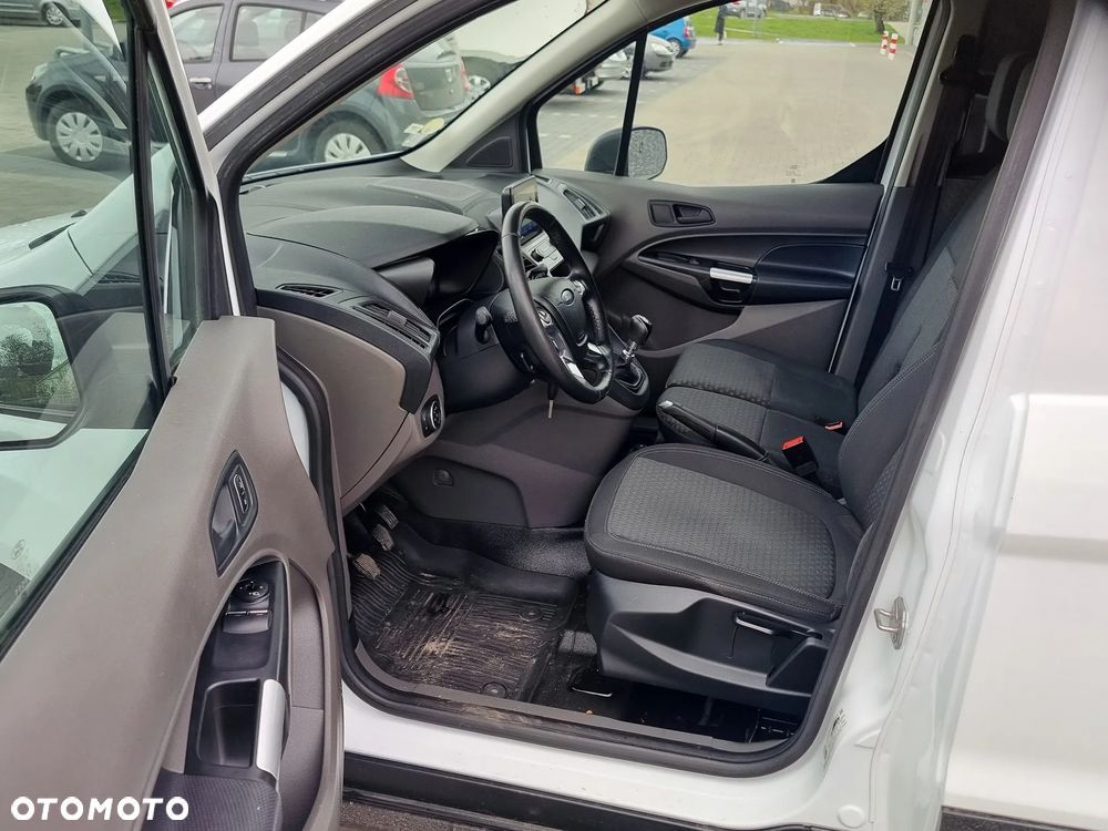 Ford Transit Connect - 6