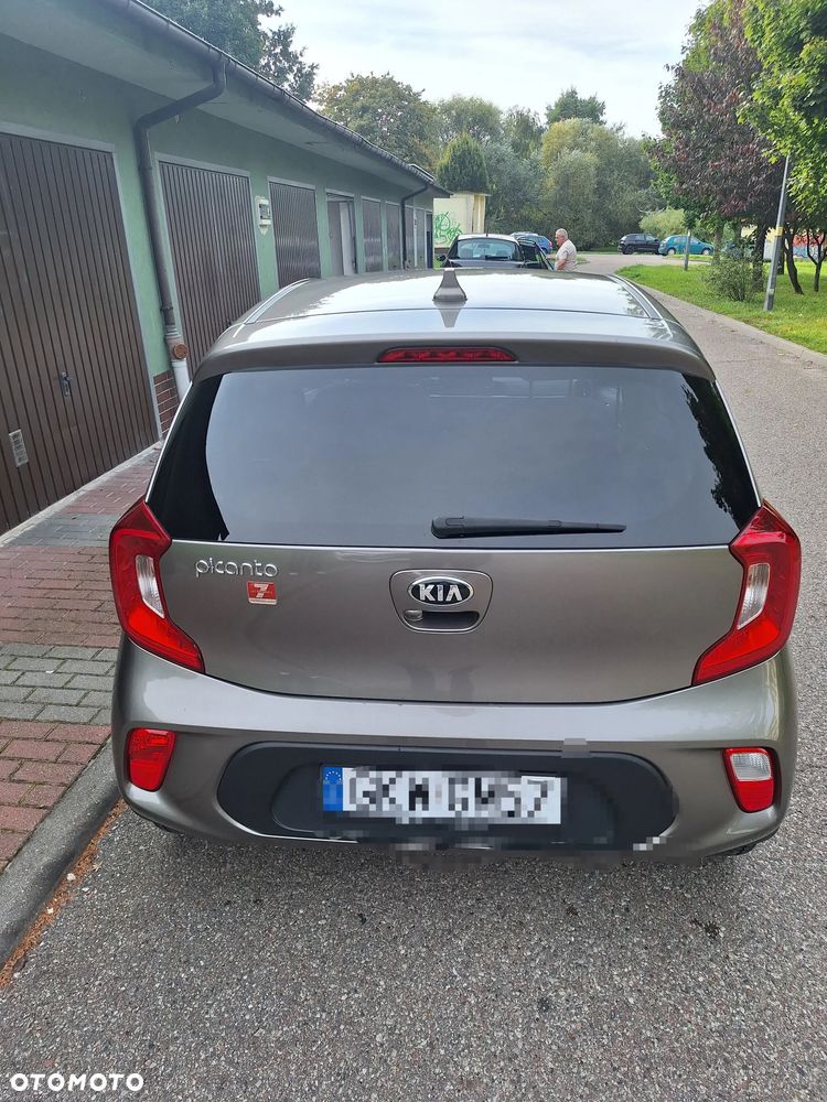 Kia Picanto 1.2 L - 4