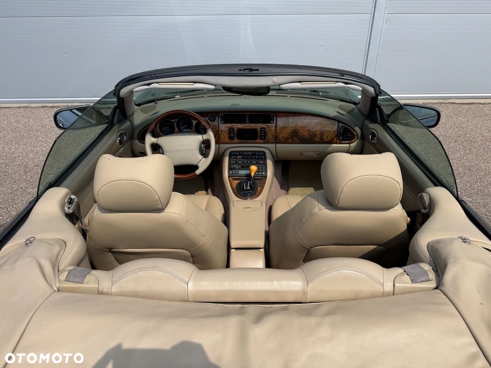 Jaguar XK8 4.0 - 15