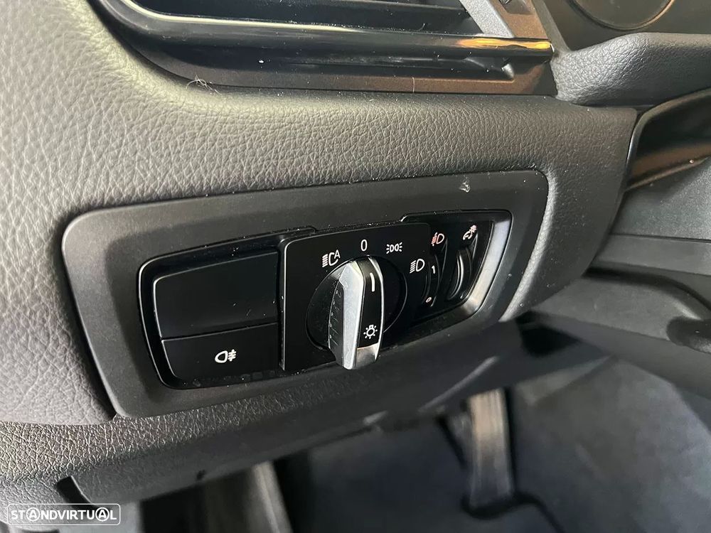 BMW 225xe Active Tourer Advantage - 21