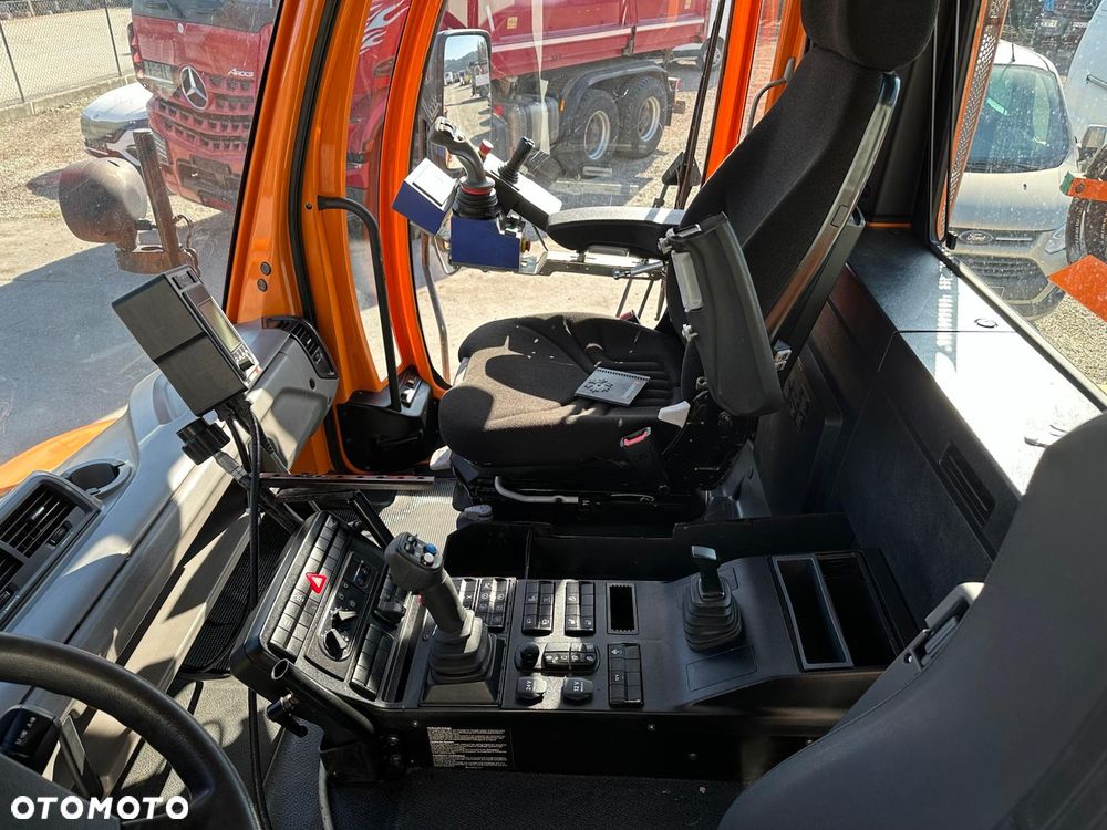 Mercedes-Benz Unimog U423 Kosiarka Mulag MHU 800, MK 1200 - 17