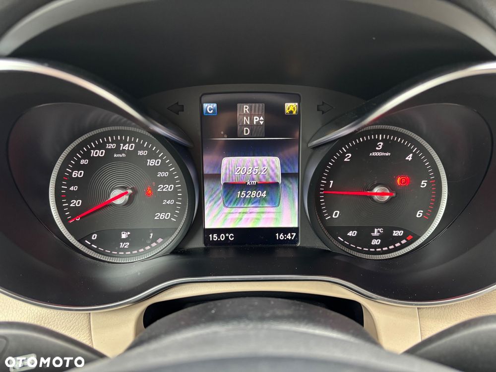 Mercedes-Benz GLC - 23