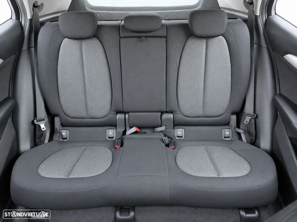 BMW X2 16 d sDrive Advantage - 44