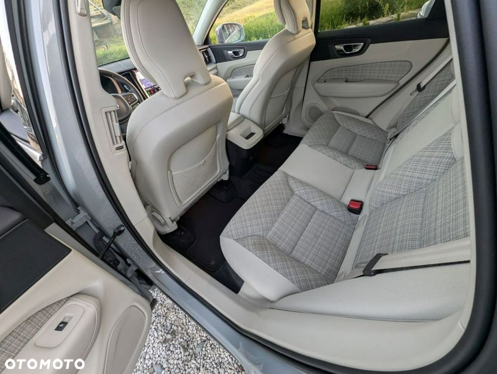 Volvo XC 60 B4 B Core - 10
