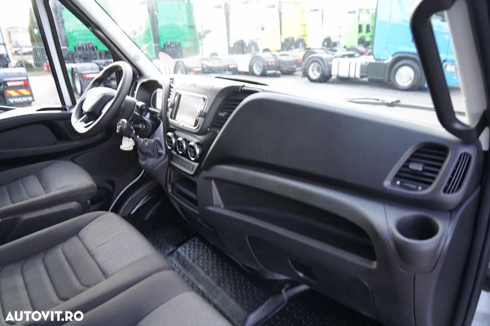 Iveco DAILY 35-160 / 4.2 M CONTAINER / AUTOSTRADĂ / TWIN GVWR: 3500 KG / 2022 - 32