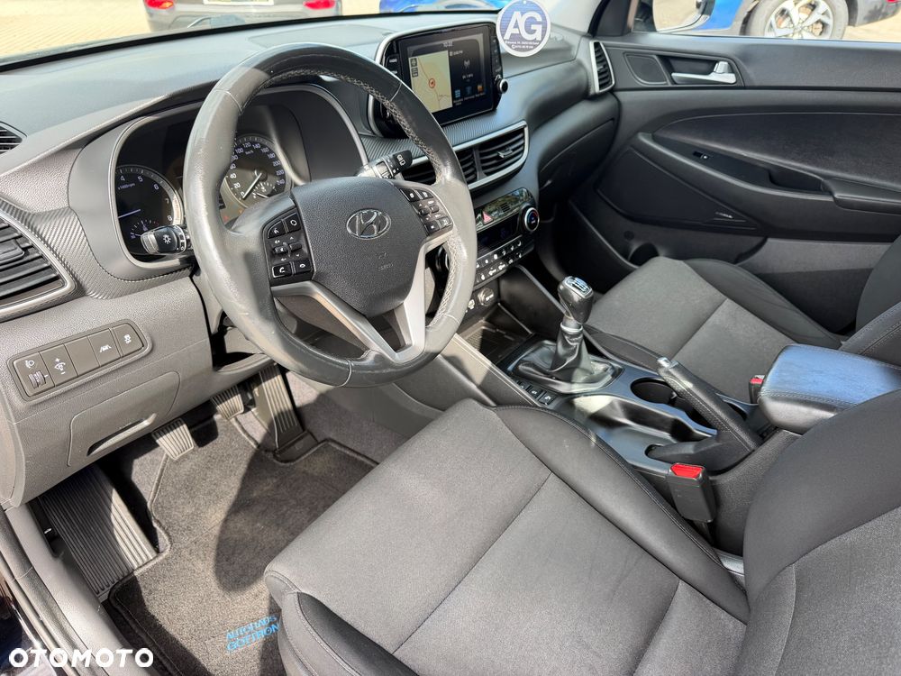 Hyundai Tucson 1.6 GDi 2WD Select - 12