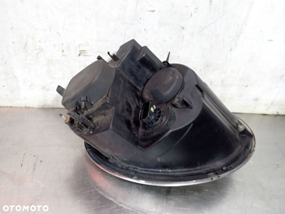 LAMPA LEWA PRZEDNIA MINI ONE D - 9